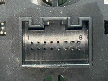 Load image into Gallery viewer, RADIO CONTROLS Audi A5 Q5 SQ5 09 10 11 12 13 14 15 16 - NW467828
