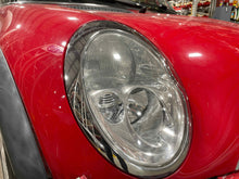 Load image into Gallery viewer, HEADLIGHT LAMP ASSEMBLY Mini Cooper Mini 1 02 03 04 Right - NW467744
