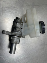 Load image into Gallery viewer, Brake Master Cylinder  INFINITI QX70 2016 - NW408222

