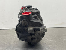 Load image into Gallery viewer, AC COMPRESSOR Mercedes ML320 ML500 2002 02 03 04 05 - NW468081
