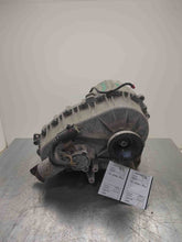 Load image into Gallery viewer, TRANSFER CASE Ml 320 Ml 350 98 99 00 01 02 03 04 05 - NW468272
