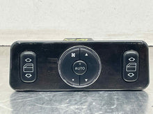 Load image into Gallery viewer, REAR TEMPERATURE CONTROLS ML320 ML350 ML430 ML500 ML55 02-05 - NW468172
