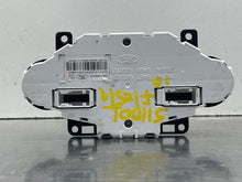 Load image into Gallery viewer, Temperature Controls Ford Fiesta 2016 - NW468170
