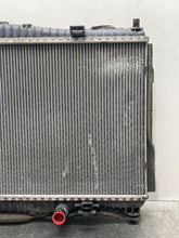 Load image into Gallery viewer, RADIATOR Ford Fiesta 14 15 16 17 18 19 - NW468224
