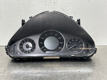 Load image into Gallery viewer, SPEEDOMETER CLUSTER Mercedes-Benz E320 E350 E500 E55 2006 06 - NW468699
