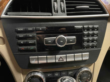 Load image into Gallery viewer, RADIO CONTROL C250 C300 E250D E300 E350 E400 E550 E63 GLK350 12-15 - NW468643
