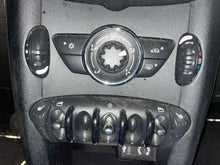 Load image into Gallery viewer, TEMPERATURE CONTROLS Cooper Clubman Countryman 11 12 13 14 - NW468866
