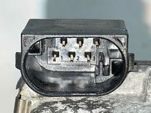 Load image into Gallery viewer, THROTTLE BODY CLK430 CLK500 ML500 SL55 01 - 06 - NW469366
