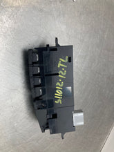 Load image into Gallery viewer, TEMPERATURE CONTROLS Acura TL 09 10 11 12 13 14 Right - NW469195
