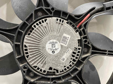 Load image into Gallery viewer, RADIATOR FAN ASSEMBLY 535i 535i Gt 640I 740i 740il Active 5 10-17 - NW469086

