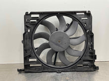 Load image into Gallery viewer, RADIATOR FAN ASSEMBLY 535i 535i Gt 640I 740i 740il Active 5 10-17 - NW469086
