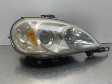 Load image into Gallery viewer, HEADLIGHT LAMP ASSEMBLY ML320 ML350 ML430 ML500 ML55 02-05 Right - NW469556
