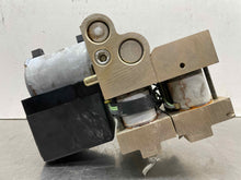 Load image into Gallery viewer, ABS Pump Chevrolet Corvette 1993 - NW469450
