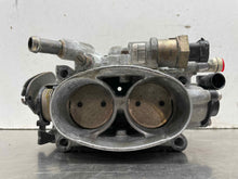 Load image into Gallery viewer, Throttle Body Chevrolet Corvette 1993 - NW469645
