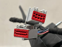Load image into Gallery viewer, SIDE VIEW DOOR MIRROR Land Rover LR2 11 12 13 14 15 Left - NW469498

