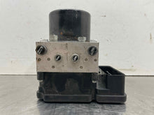 Load image into Gallery viewer, ABS ANTI-LOCK BRAKE PUMP Land Rover LR2 13 14 15 - NW469452
