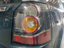Load image into Gallery viewer, TAIL LIGHT LAMP ASSEMBLY Land Rover LR2 13 14 15 Right - NW469647
