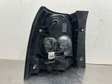 Load image into Gallery viewer, TAIL LIGHT LAMP ASSEMBLY Land Rover LR2 13 14 15 Right - NW469647
