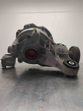 Load image into Gallery viewer, CARRIER ASSEMBLY Vanden Pl XF XFR XJ XJL 13 14 15 16 17 - NW469754
