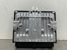 Load image into Gallery viewer, BODY CONTROL MODULE BCM COMPUTER Vanden Pl XJ XJL 2013 13 - NW469728
