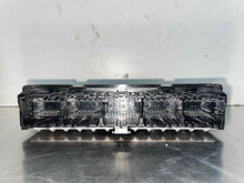 Load image into Gallery viewer, BODY CONTROL MODULE BCM COMPUTER Vanden Pl XJ XJL 2013 13 - NW469728
