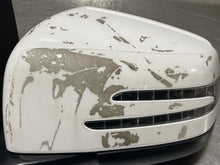Load image into Gallery viewer, SIDE VIEW DOOR MIRROR Gl350 Gl450 Gl550 GL63 AMG ML350 12-16 Left - NW469770
