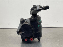 Load image into Gallery viewer, STEERING RACK MERCEDES 300D 300E 380 500 1981 - 1991 - NW470001
