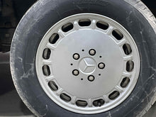 Load image into Gallery viewer, WHEEL Mercedes 300D 420 560SL 86 87 88 89 - NW470059
