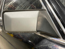 Load image into Gallery viewer, SIDE VIEW MIRROR Mercedes 300SE 560 86 87 88 - 91 Right - NW469773
