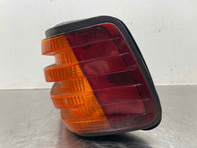 Load image into Gallery viewer, TAIL LIGHT LAMP ASSEMBLY 300cd 300ce 300d 300e 300sd 300sdl 81-91 Right - NW470022
