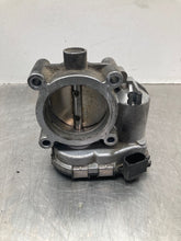 Load image into Gallery viewer, THROTTLE BODY Mercedes B200 2006 06 2007 07 2008 08 2009 09 2010 10 2011 11 - NW470014
