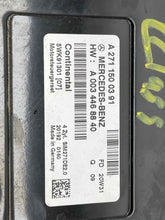 Load image into Gallery viewer, ECU ECM COMPUTER C250 C300 C350 C63 SLK250 SLK300 SLK350 SLK55 12-15 - NW469781
