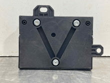 Load image into Gallery viewer, FUEL PUMP CONTROL MODULE COMPUTER B250 C250 C300 C350 C63 E250D 11-15 - NW469732

