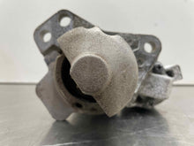 Load image into Gallery viewer, [INVENTORYCAR_YEAR_MAKE_MODEL] STARTER MOTOR - NW470371

