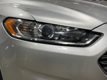 Load image into Gallery viewer, Headlight Lamp Assembly Ford Fusion 2015 - NW470254
