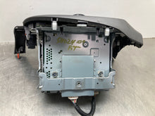 Load image into Gallery viewer, Radio Honda Fit 2009 09 2010 10 AM FM CD MP3 - NW472637
