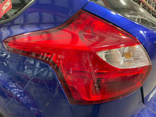 Load image into Gallery viewer, TAIL LIGHT LAMP ASSEMBLY Ford Focus 2012 12 2013 13 2014 14 Left - NW470920
