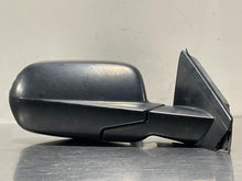 Load image into Gallery viewer, SIDE VIEW DOOR MIRROR Honda CR-V 07 08 09 10 11 Right - NW471082
