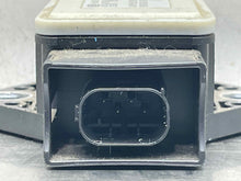 Load image into Gallery viewer, SUSPENSION CONTROL MODULE COMPUTER Honda CR-V 07 08 09 - NW471052

