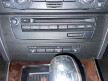 Load image into Gallery viewer, RADIO BMW 128i 135i 323i 328i 335i M3 Z4 08 09 AM FM CD - NW471240
