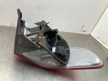 Load image into Gallery viewer, OUTER TAIL LIGHT LAMP BMW 328i 335i M3 07 08 09 10 Right - NW471301
