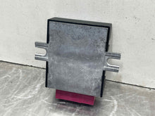 Load image into Gallery viewer, FUEL PUMP CONTROL MODULE COMPUTER 320i 328D 328i 328I GT 335i 09-17 - NW471046
