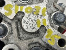 Load image into Gallery viewer, Power Steering Pump  SAAB 9-5 2011 - NW471282
