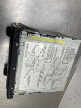 Load image into Gallery viewer, Radio Miata 2002 02 2003 03 - NW471685
