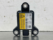 Load image into Gallery viewer, AIR BAG CONTROL MODULE COMPUTER 535i Gt 550i Gt 740i 740il 750 09-13 - NW527618
