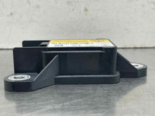 Load image into Gallery viewer, AIR BAG CONTROL MODULE COMPUTER 535i Gt 550i Gt 740i 740il 750 09-13 - NW527618
