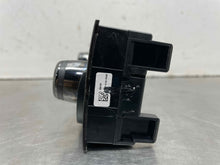 Load image into Gallery viewer, REAR TEMPERATURE CONTROLS 528i 535i 535i Gt 550i 550i Gt 640I 09-19 - NW471603
