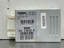 Load image into Gallery viewer, SUSPENSION CONTROL MODULE COMPUTER 535i Gt 550i Gt 740i 740il 750 09-16 - NW527621
