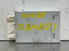 Load image into Gallery viewer, SUSPENSION CONTROL MODULE COMPUTER 535i Gt 550i Gt 740i 740il 750 09-16 - NW527621
