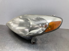 Load image into Gallery viewer, HEADLIGHT LAMP ASSEMBLY Toyota Matrix 03 04 05 06 07 08 Left - NW472097
